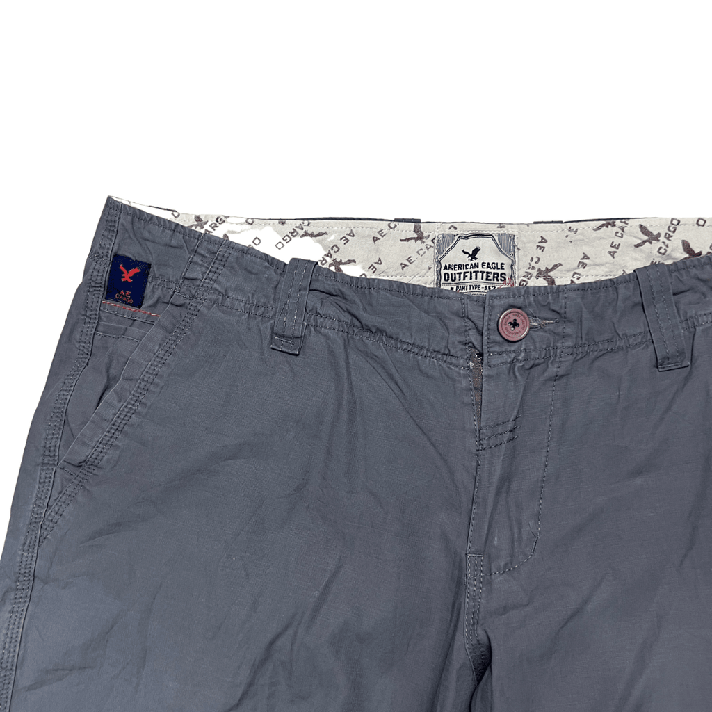 American Eagle Outfitters Cargo Shorts - Funkify