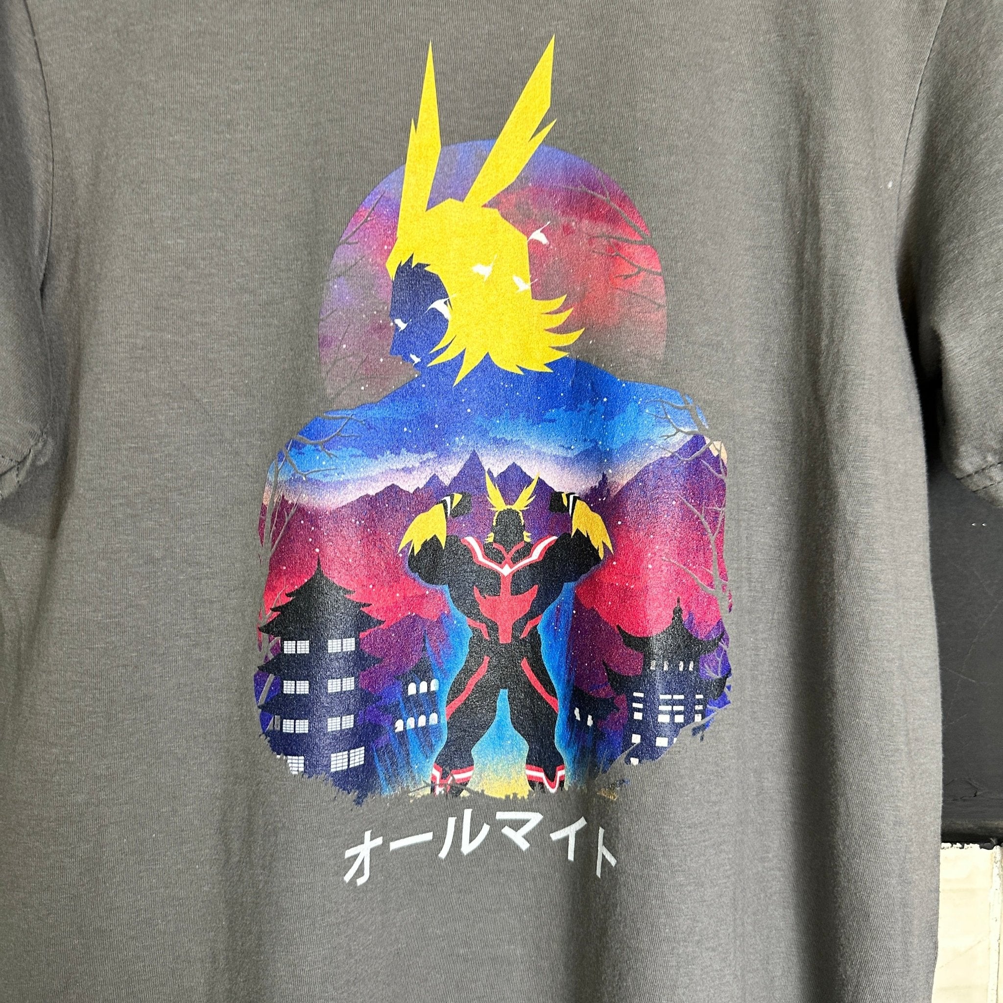 Anvil Graphic Tee Small - Funkify
