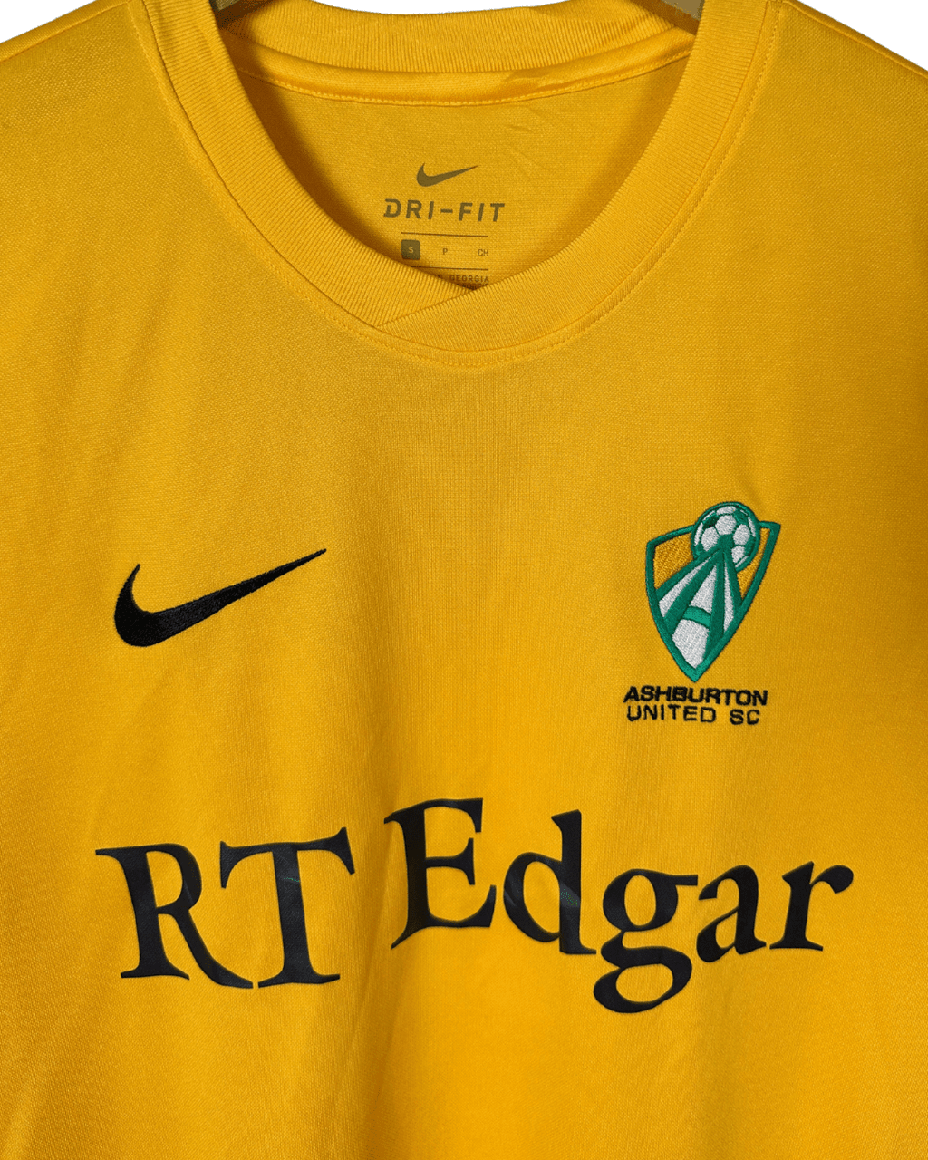 Ashburton United Nike Dri - FIT Football Jersey 17 Small - Funkify
