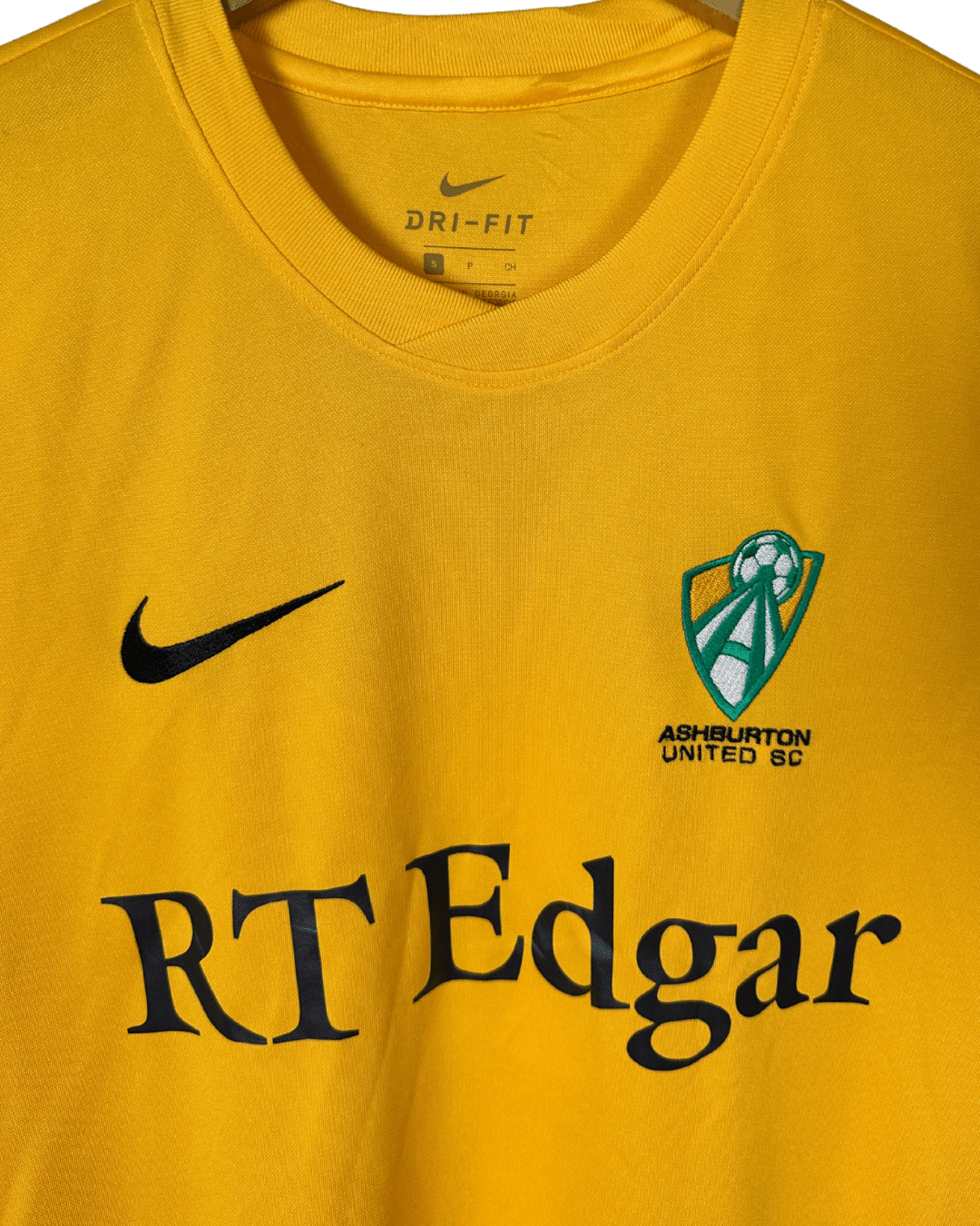 Ashburton United Nike Dri - FIT Football Jersey 17 Small - Funkify