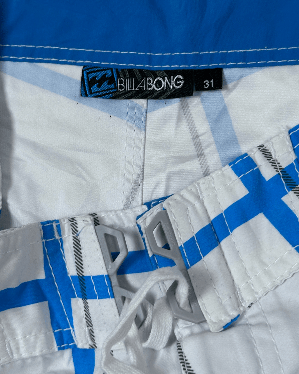 Billabong Shorts 31 - Funkify