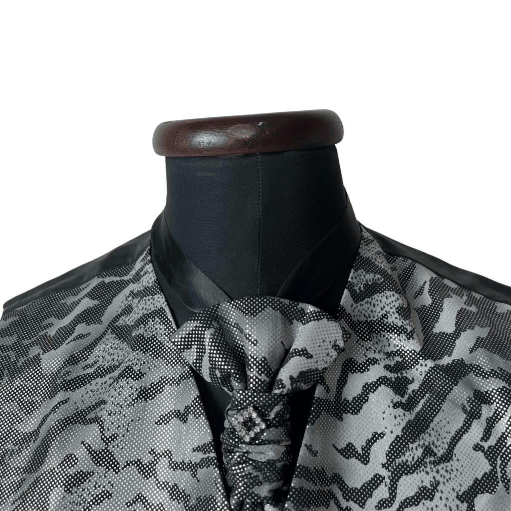 Camo Pattern Vest & Slip-on Necktie Set 2XL - Funkify