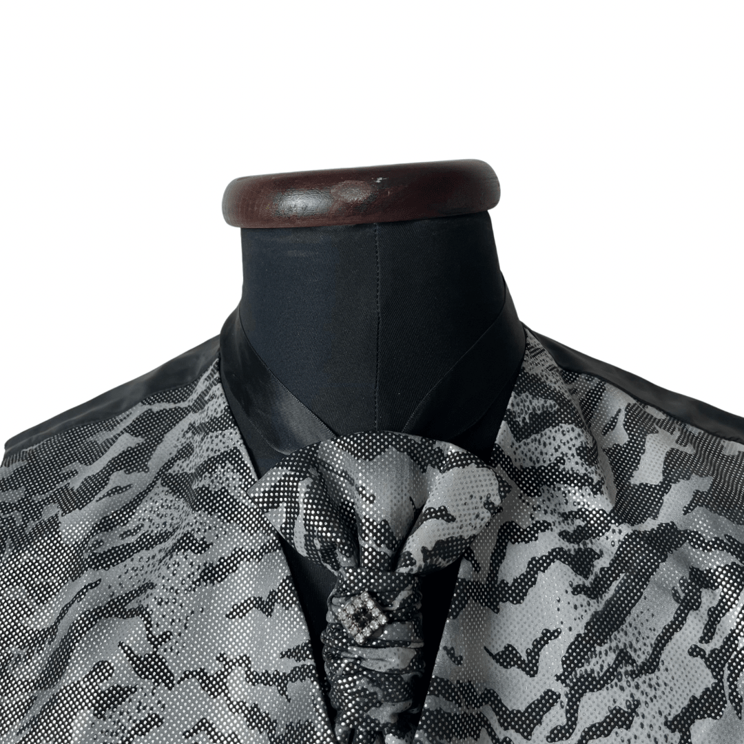 Camo Pattern Vest & Slip-on Necktie Set 2XL - Funkify