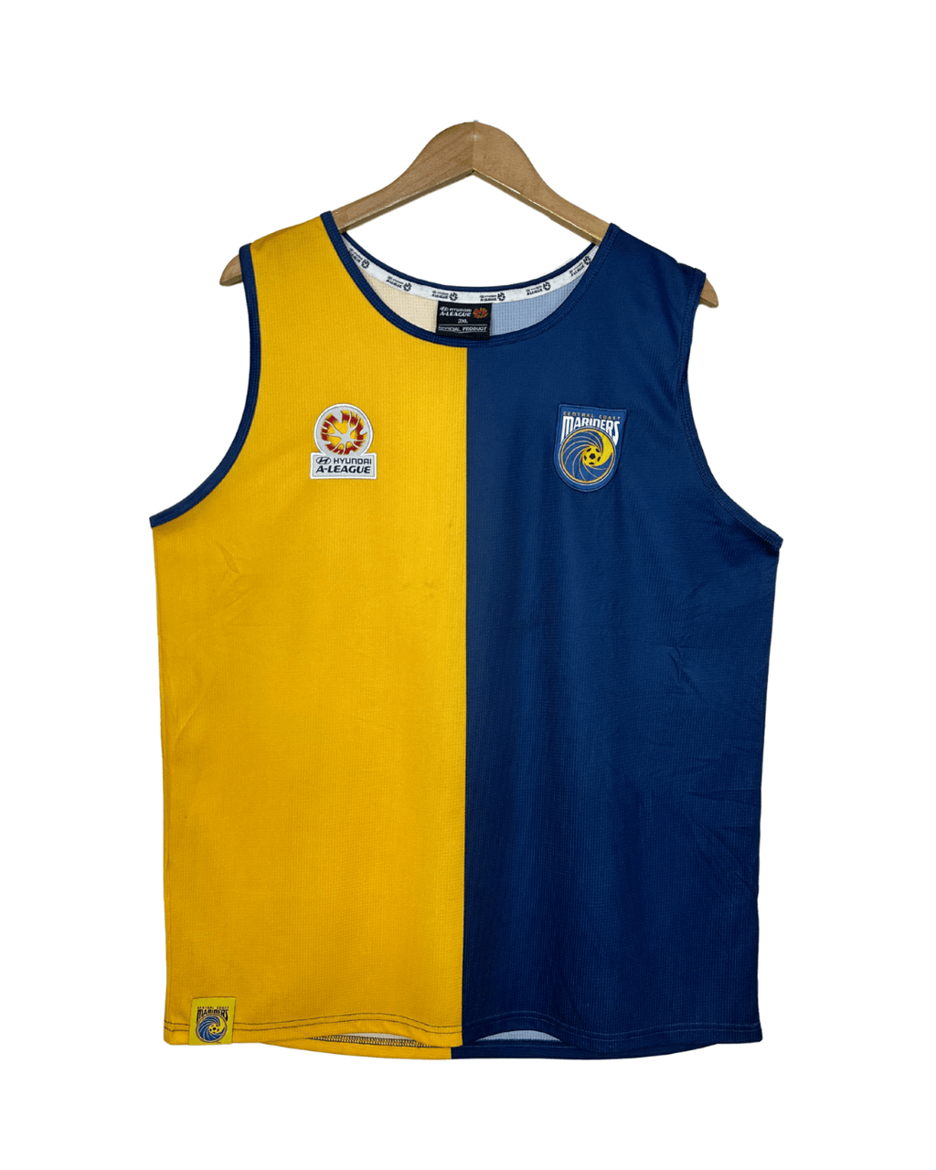Central Coast Mariners Hyundai A - League Tank Top 2XL - Funkify