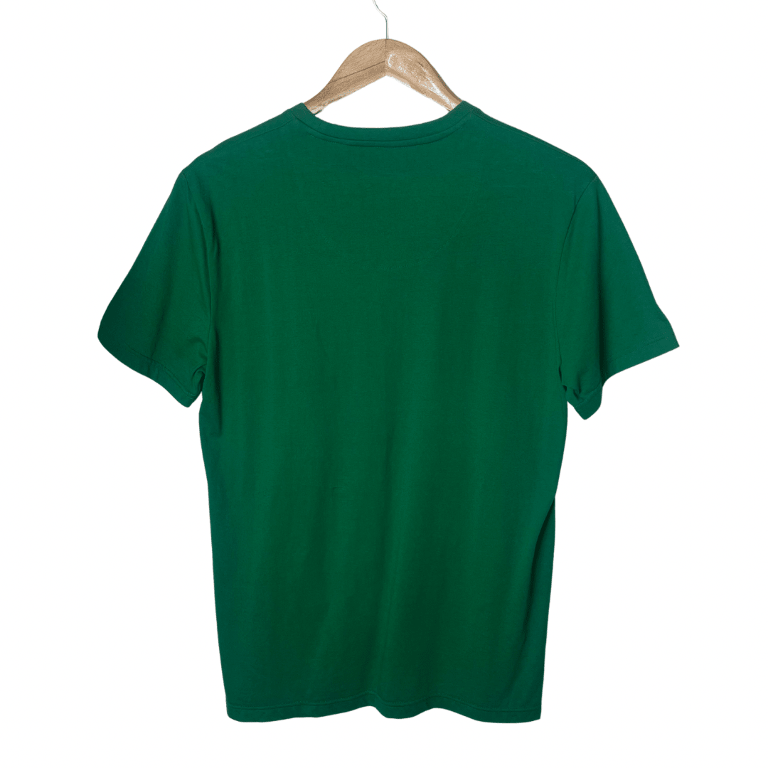 Christmas Holiday T-Shirt Medium - Funkify