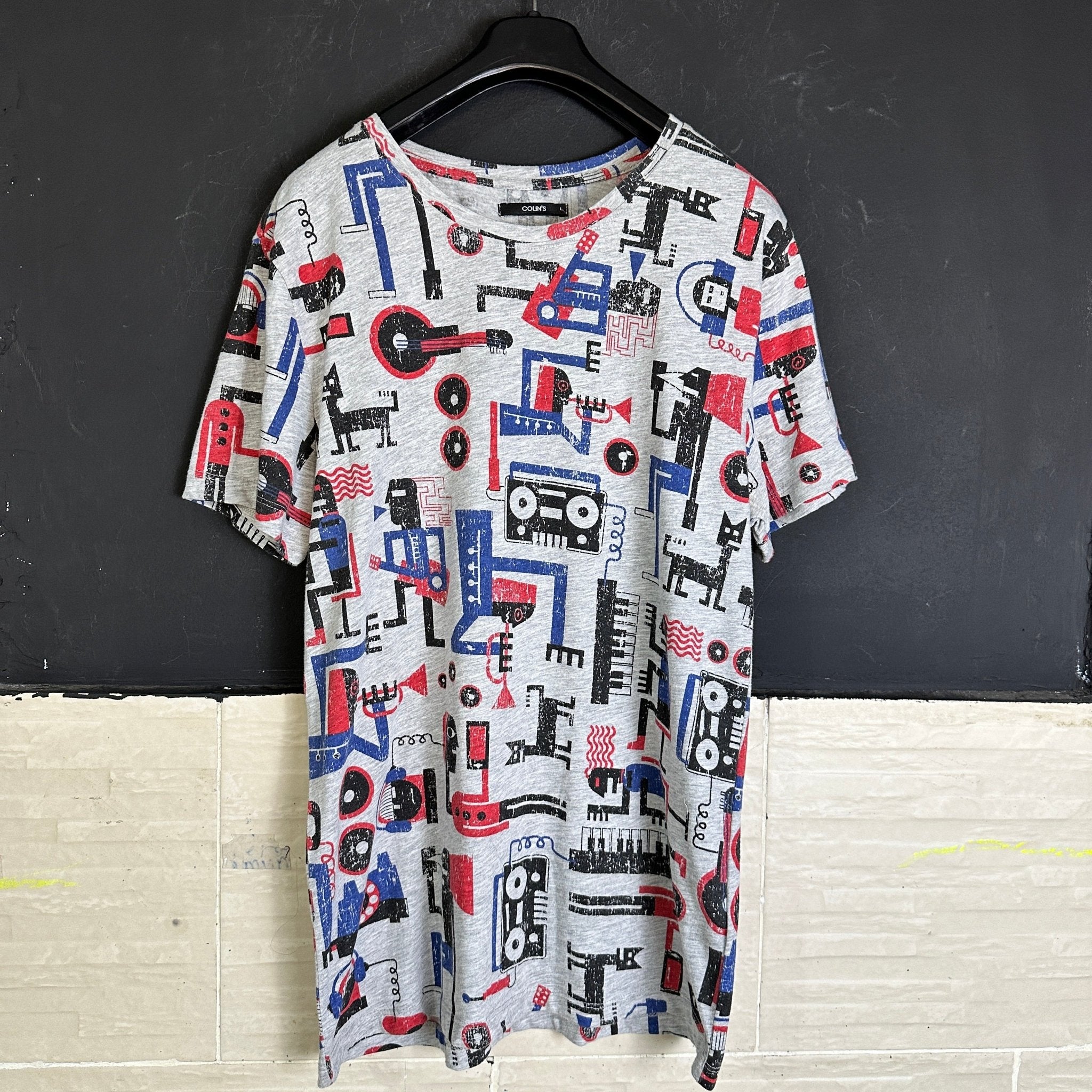 Colin's Patterned T-shirt - Funkify