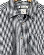 Columbia Shirt Medium - Funkify