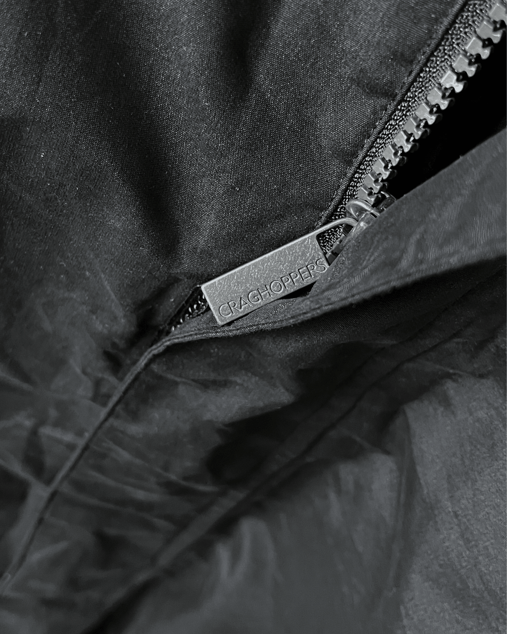 Craghoppers Insulated Waterproof Hooded Jacket - Medium - Funkify