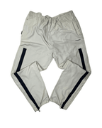 Diadora Pants XL - Funkify
