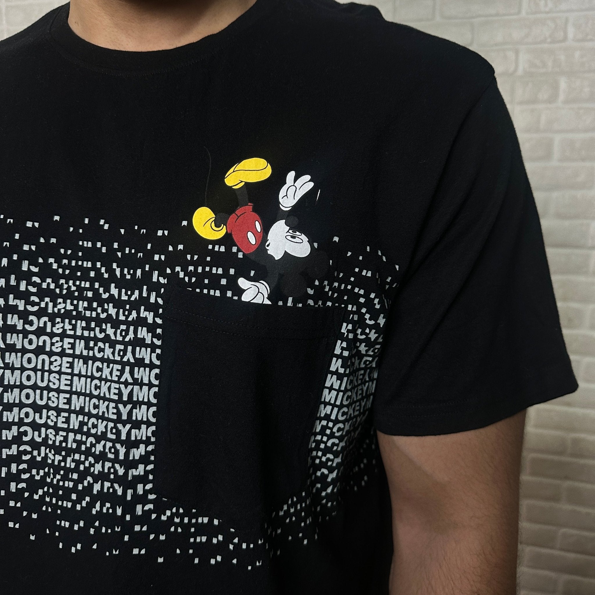 Disney Mickey Mouse Graphic Tee 2XL - Funkify