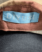 DIYUSI Women's Fitted Shirt with Back Embroidery - Funkify