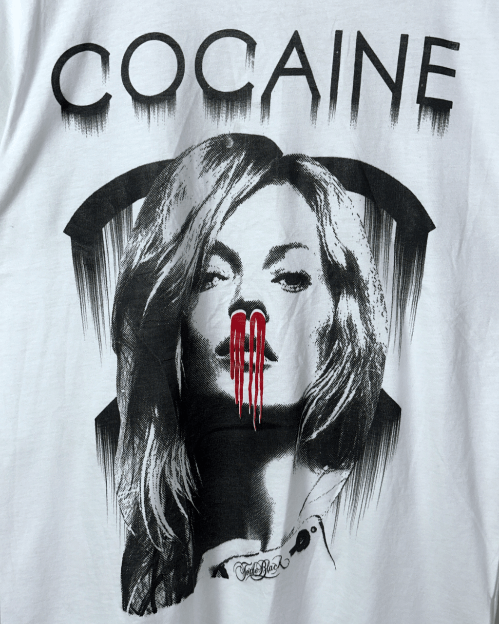 Edgy Art Print T-Shirt Small - Funkify