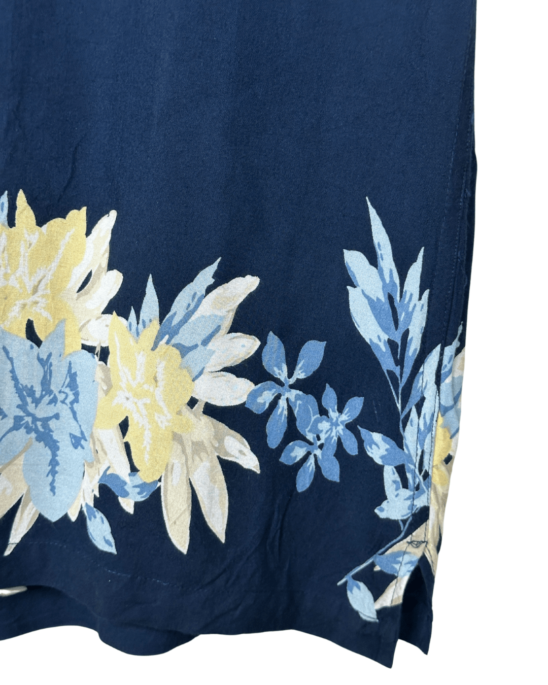 EZ's Floral Shirt XL - Funkify