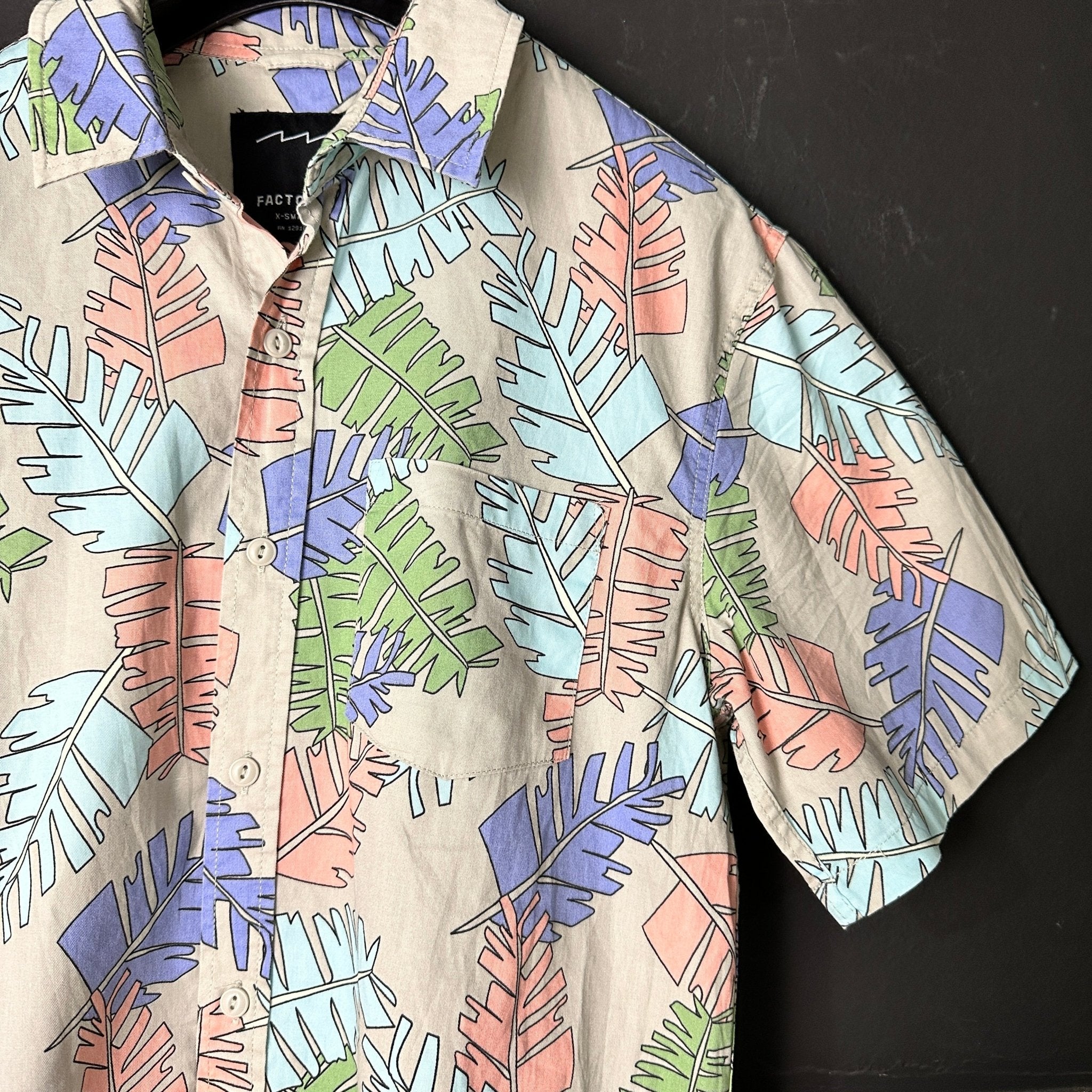 Factorie Leaf Pattern Shirt - Funkify