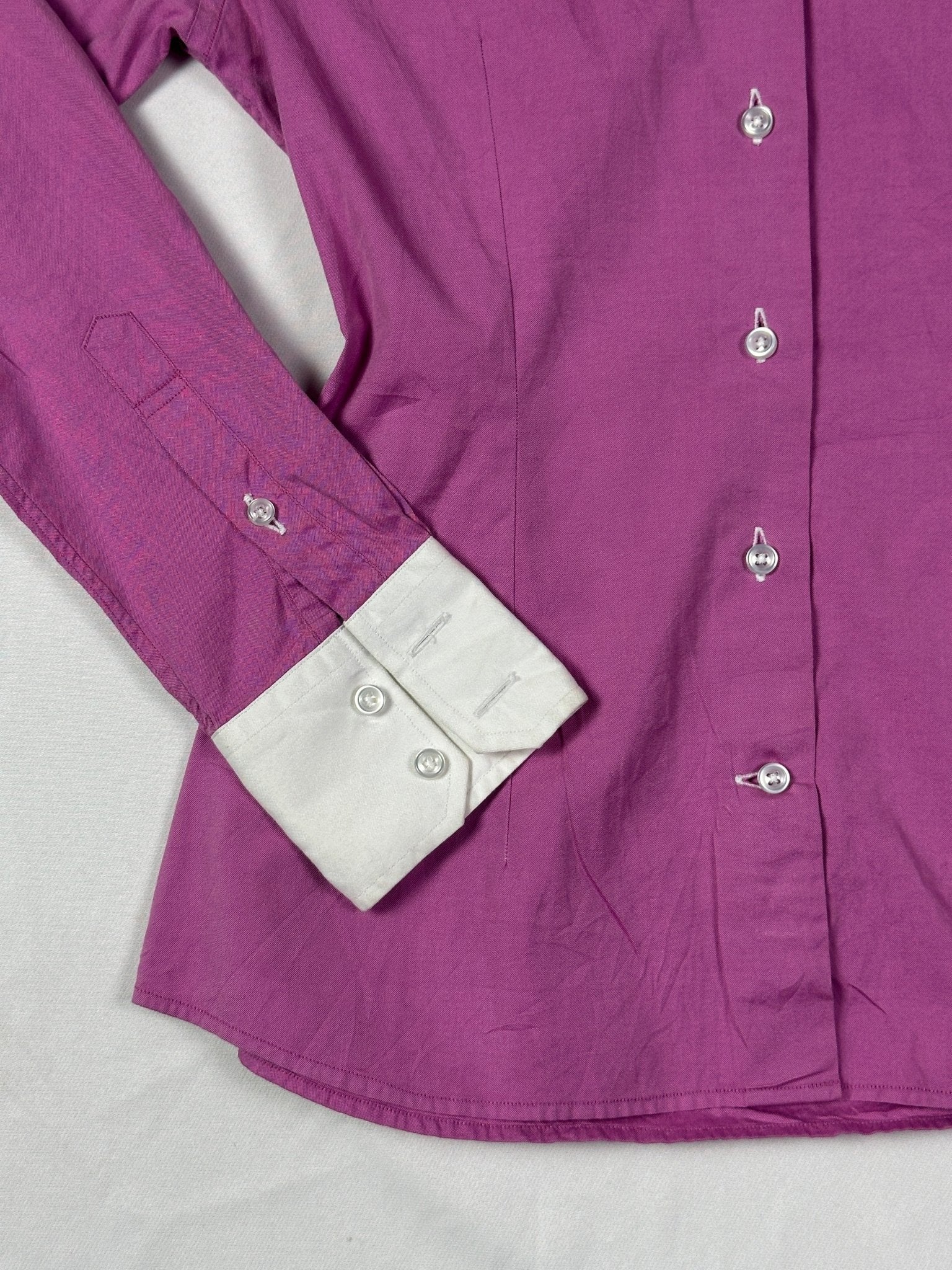 Fitted Shirt - Size Small - Funkify