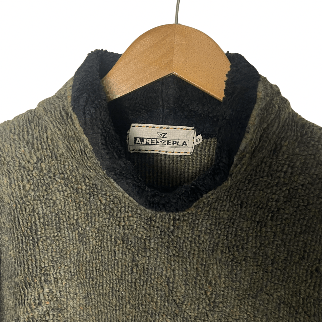 Fleece Sweatshirt Small - Funkify