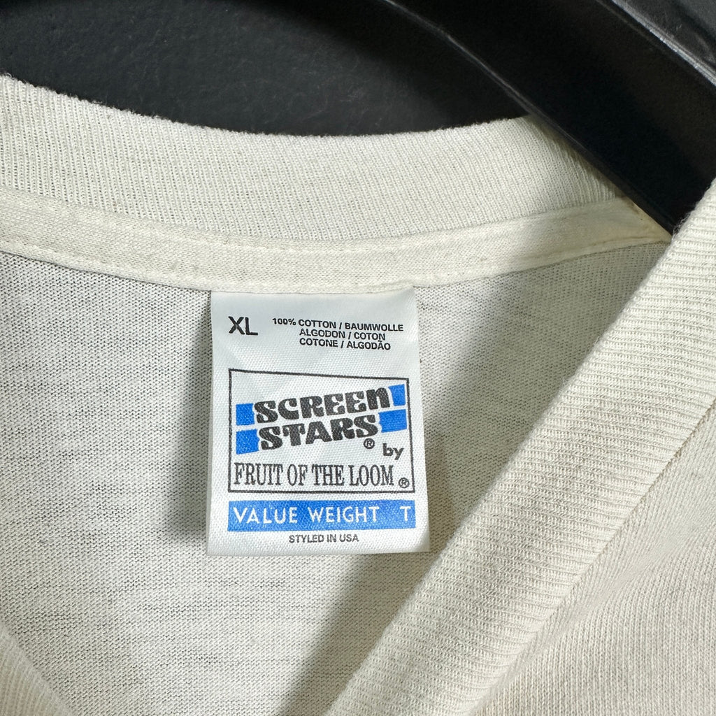 Fruit of The Loom Graphic Tee Large - Funkify