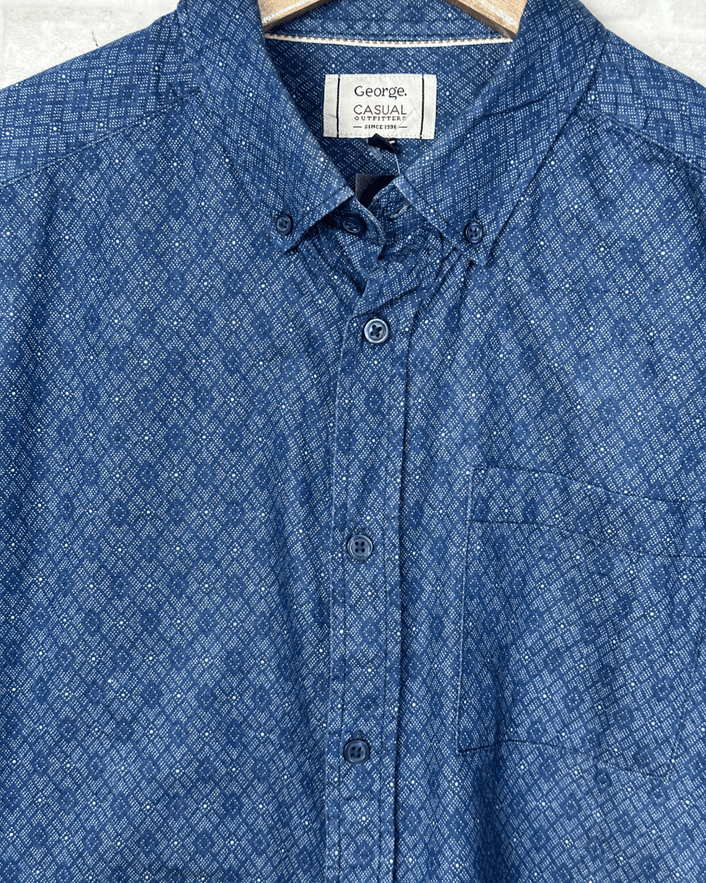 Geometric George. Shirt Medium - Funkify