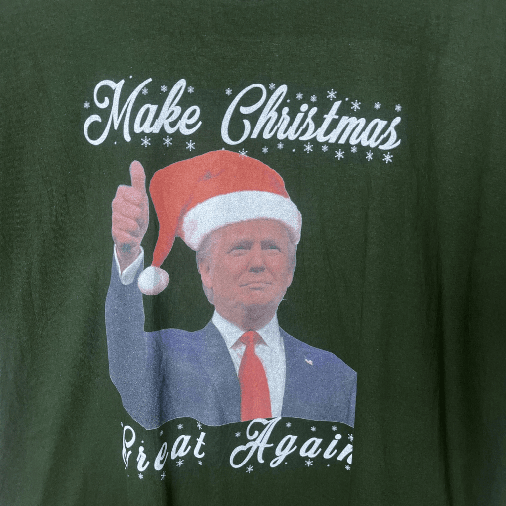 Gildan Make Christmas Great Again T-Shirt Medium - Funkify