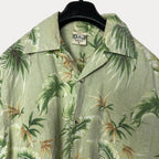 Go Barefoot Hawaiian Shirt Medium - Funkify