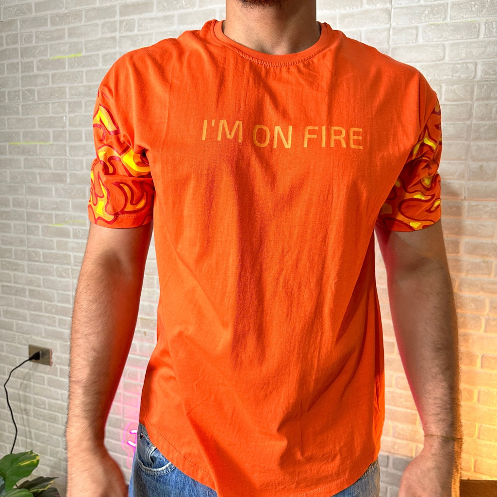 I'M ON FIRE T-shirt - Funkify