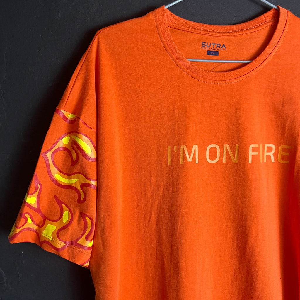 I'M ON FIRE T-shirt - Funkify