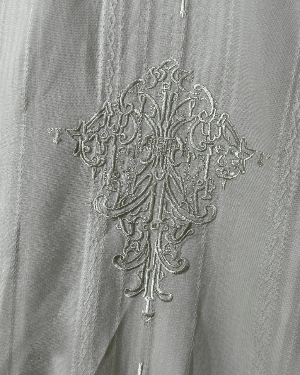 J. Ferrar Embroidered Shirt 3XL - Funkify