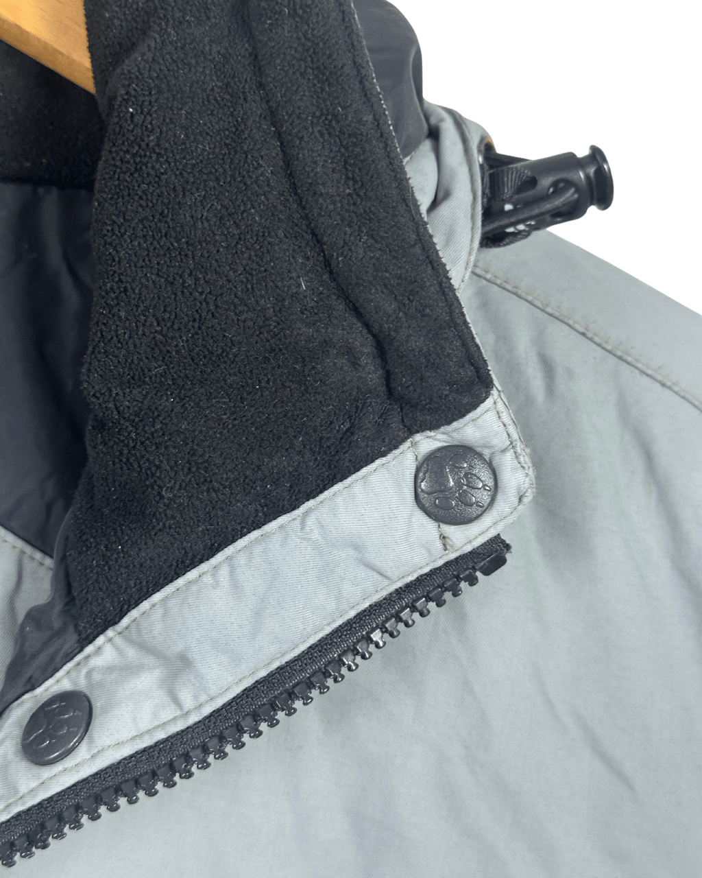Jack Wolfskin Women's Jacket w/ Detachable Hood - Funkify