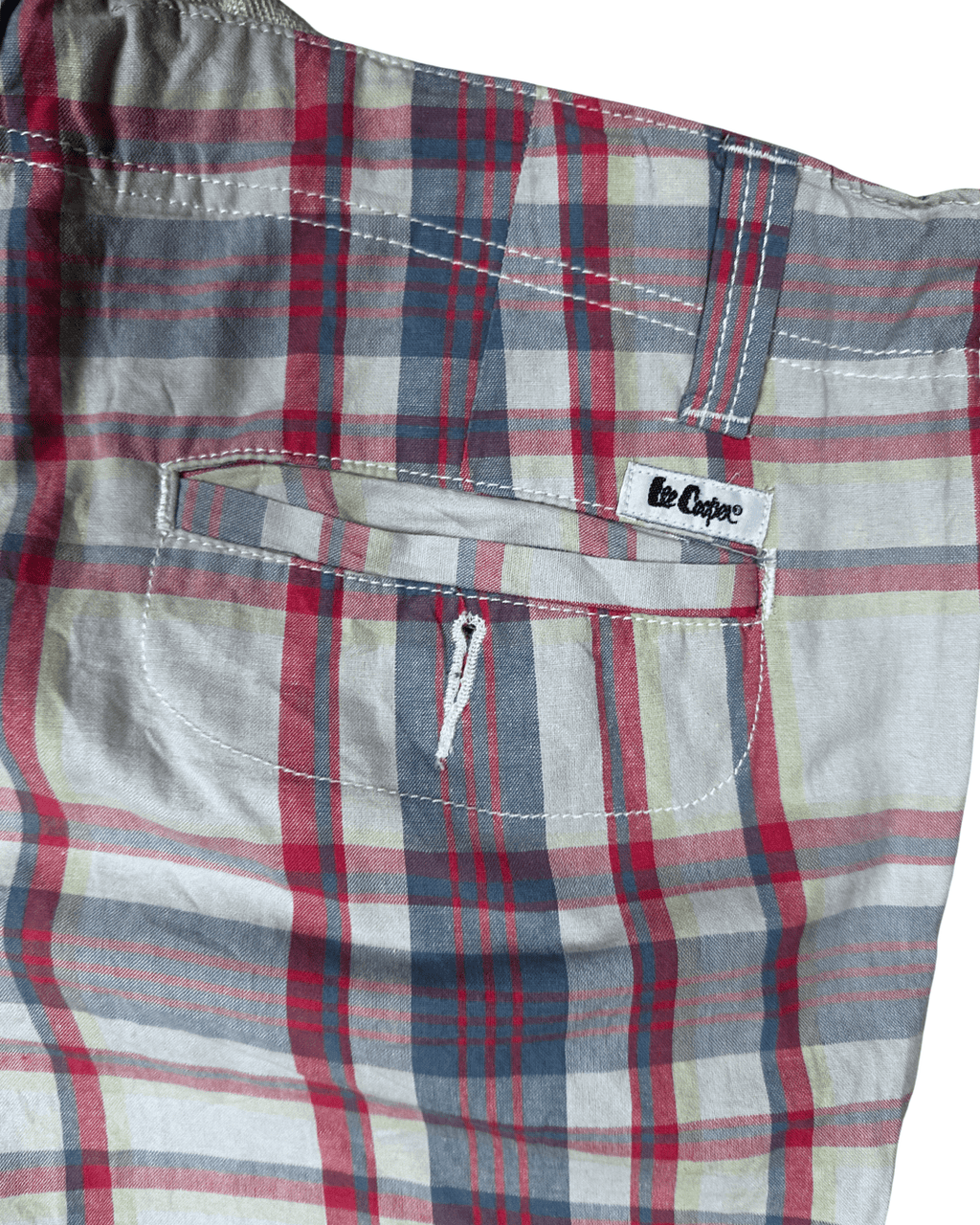 Lee Cooper Shorts Large - Funkify