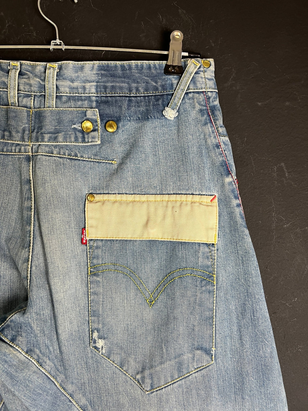 Levi's Jeans - Funkify