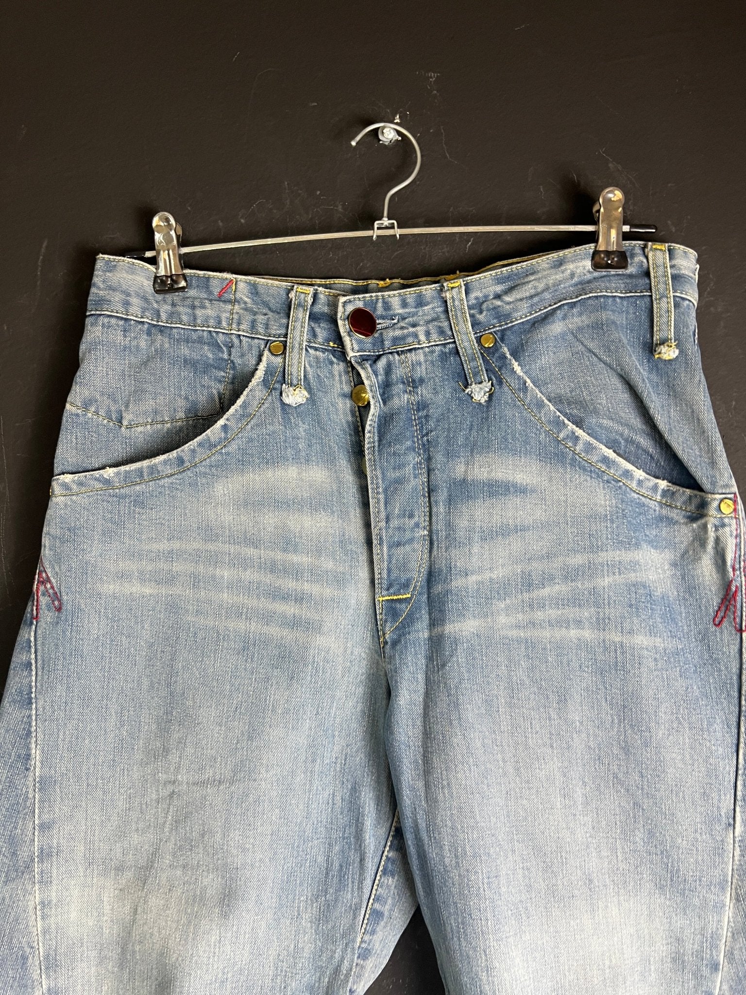 Levi's Jeans - Funkify