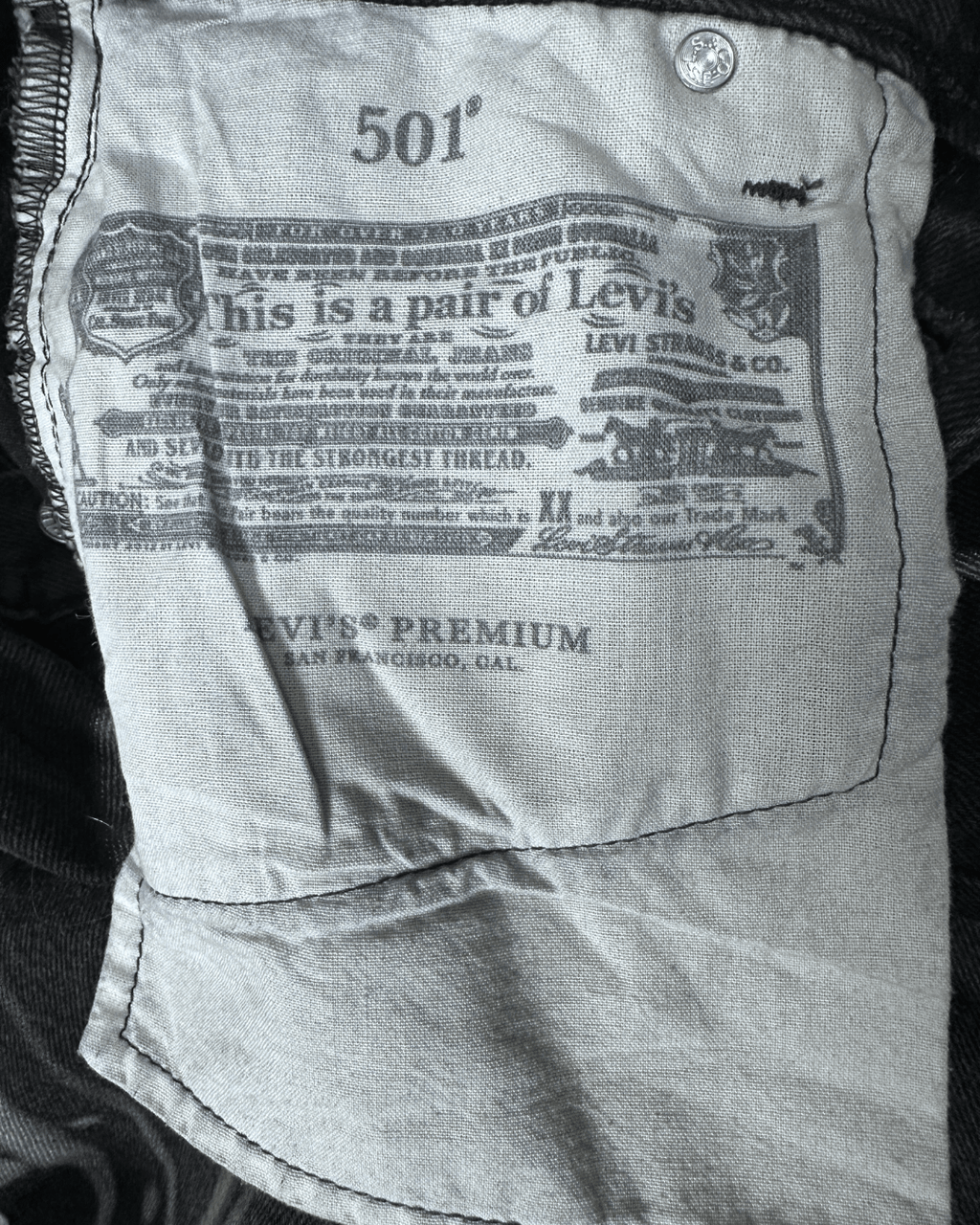 Limited Edition Levi's x Barbie Ferreira 90's 501 Jeans - Women's W25 - Funkify