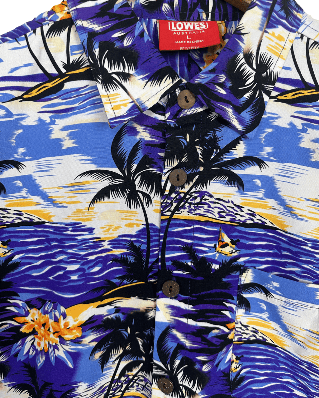 Lowes shirt - Large - Funkify