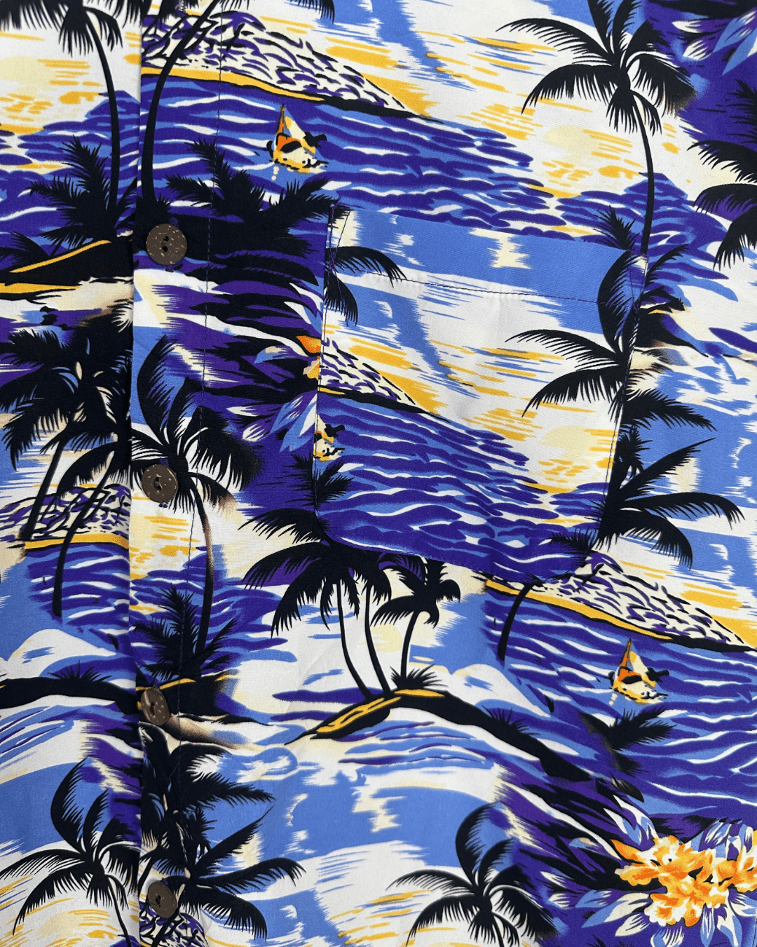 Lowes shirt - Large - Funkify