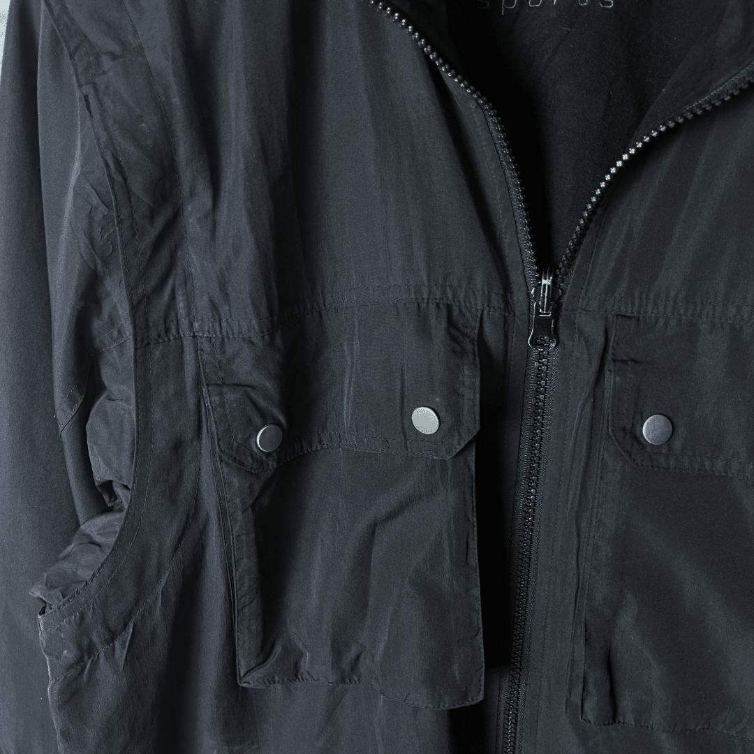 Maier 2 - in - 1 Jacket and Vest with Removable Sleeves Large - Funkify