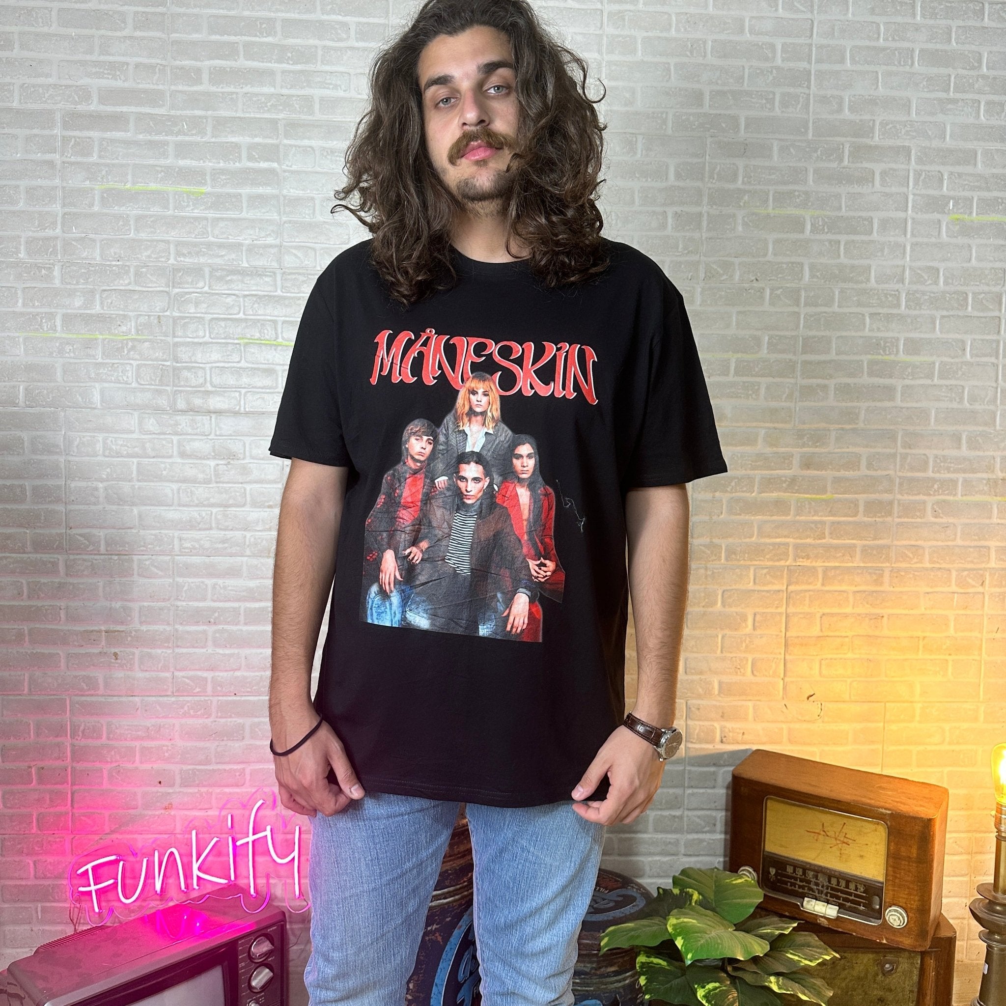 Maneskin Graphic Tee 3XL - Funkify