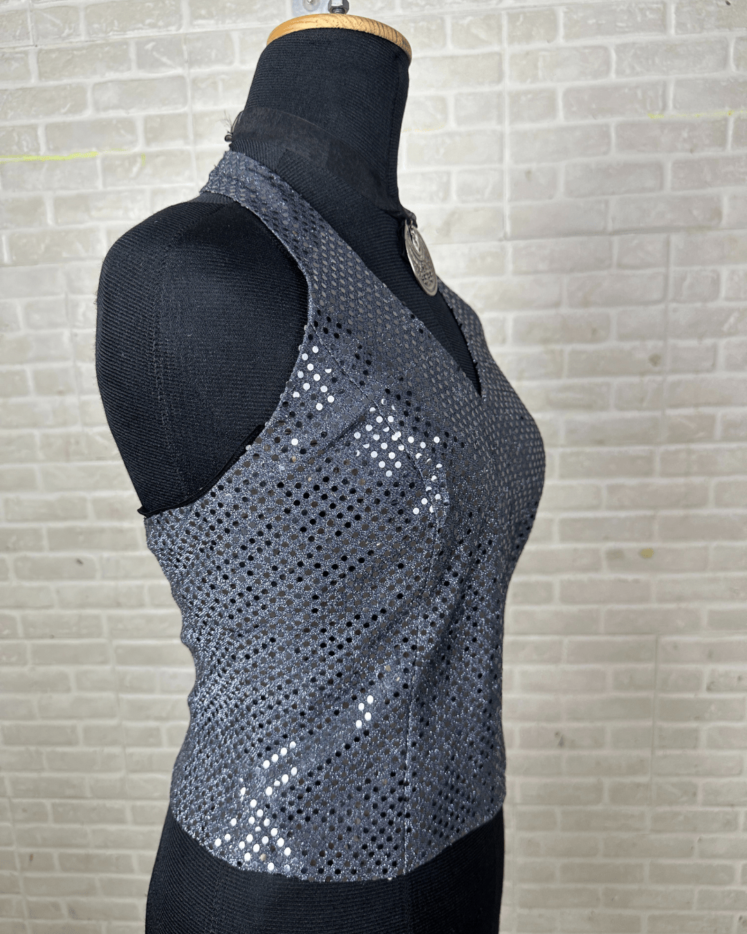 Montego Silver Sequin Halter Top – XS/S - Funkify