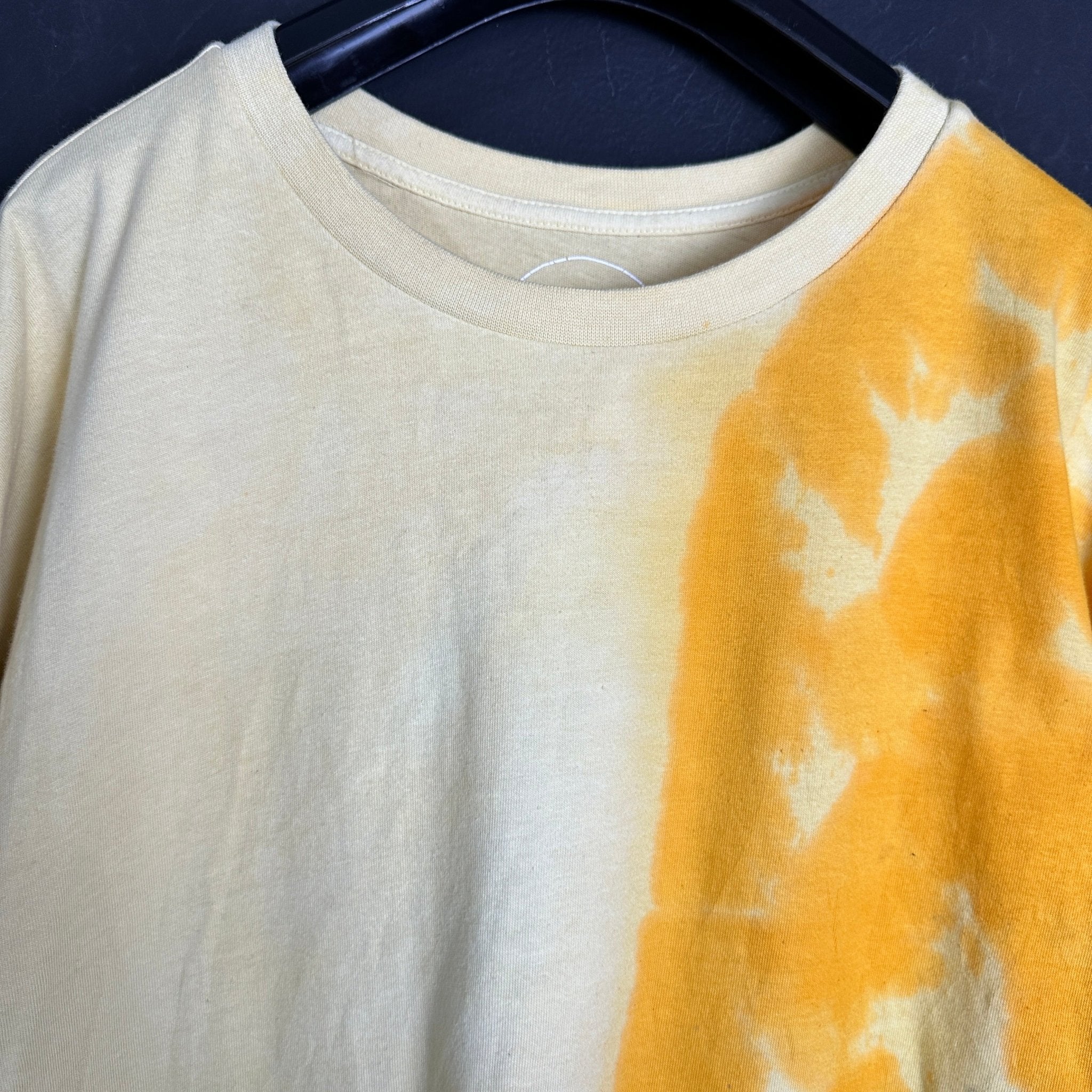 Native Youth Two Tone T-shirt XL - Funkify