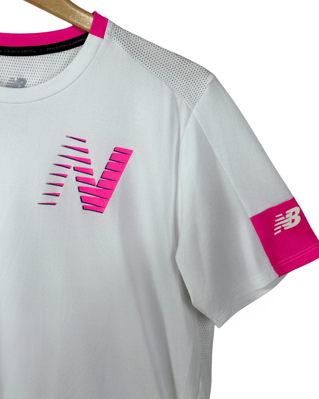 New Balance T-Shirt Medium - Funkify