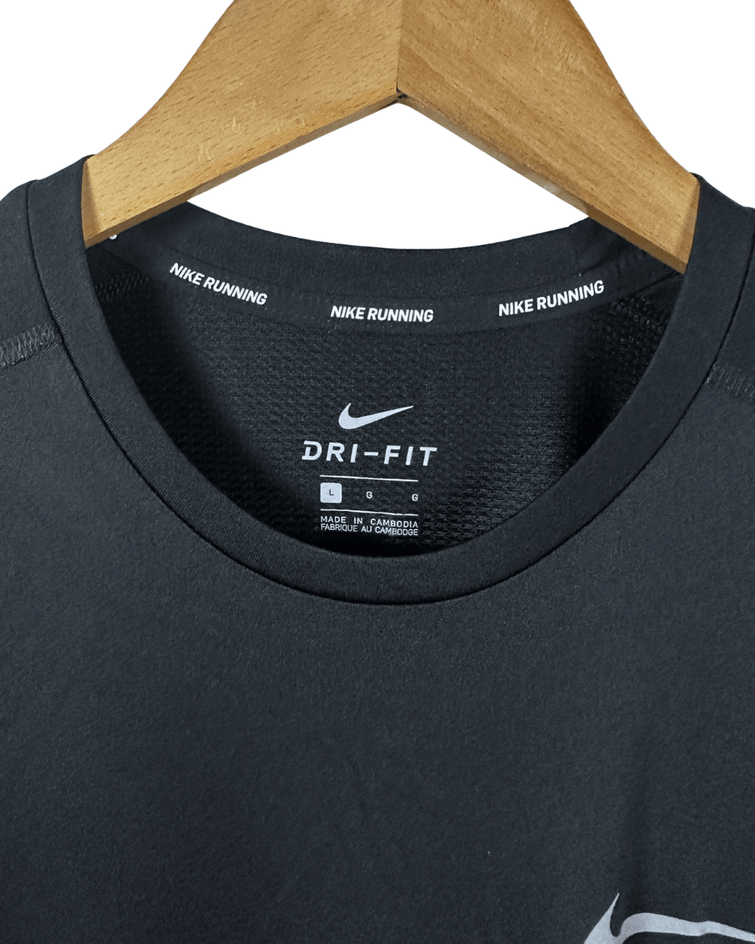 Nike Dri - Fit T-Shirt Large - Funkify