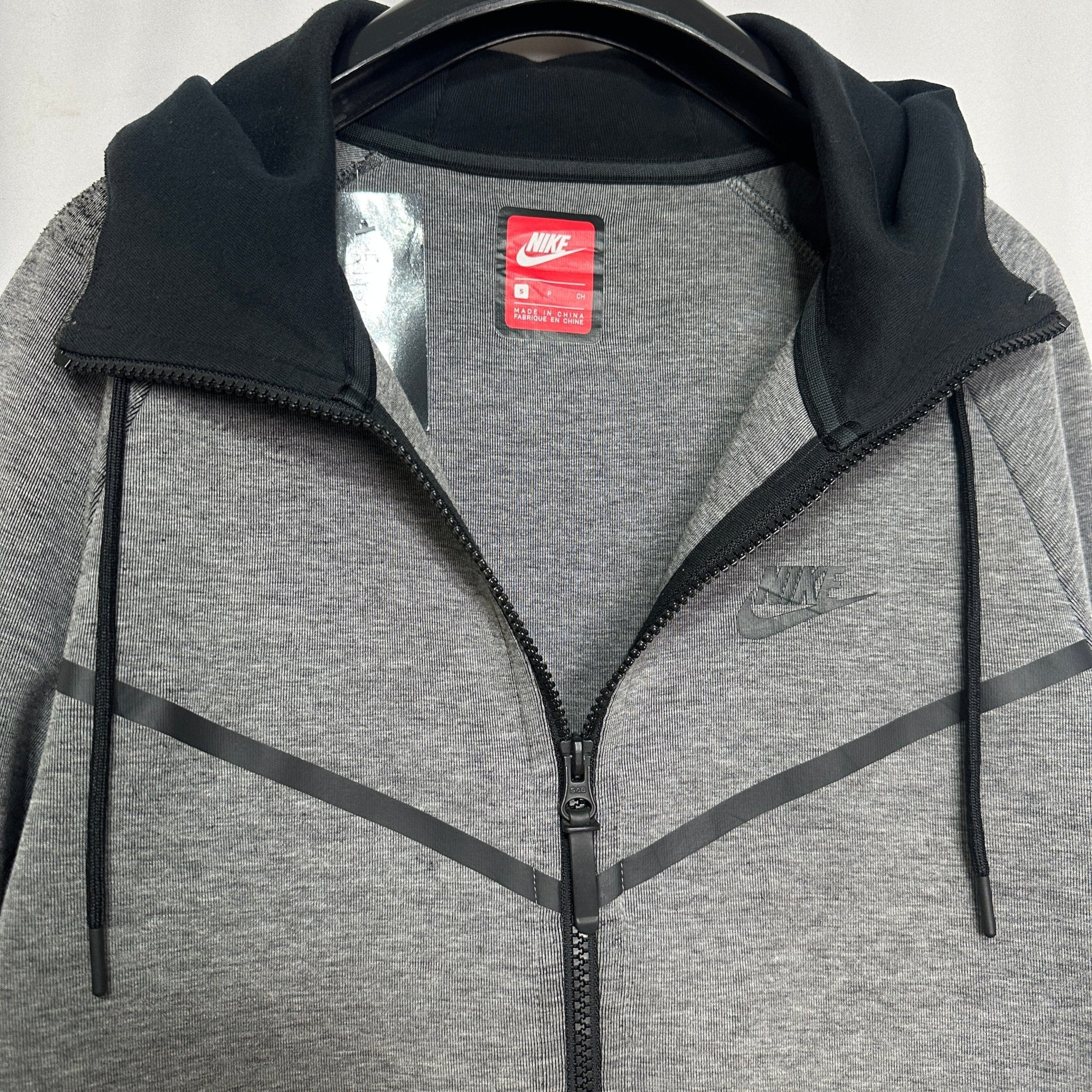Nike Jacket Small - Funkify