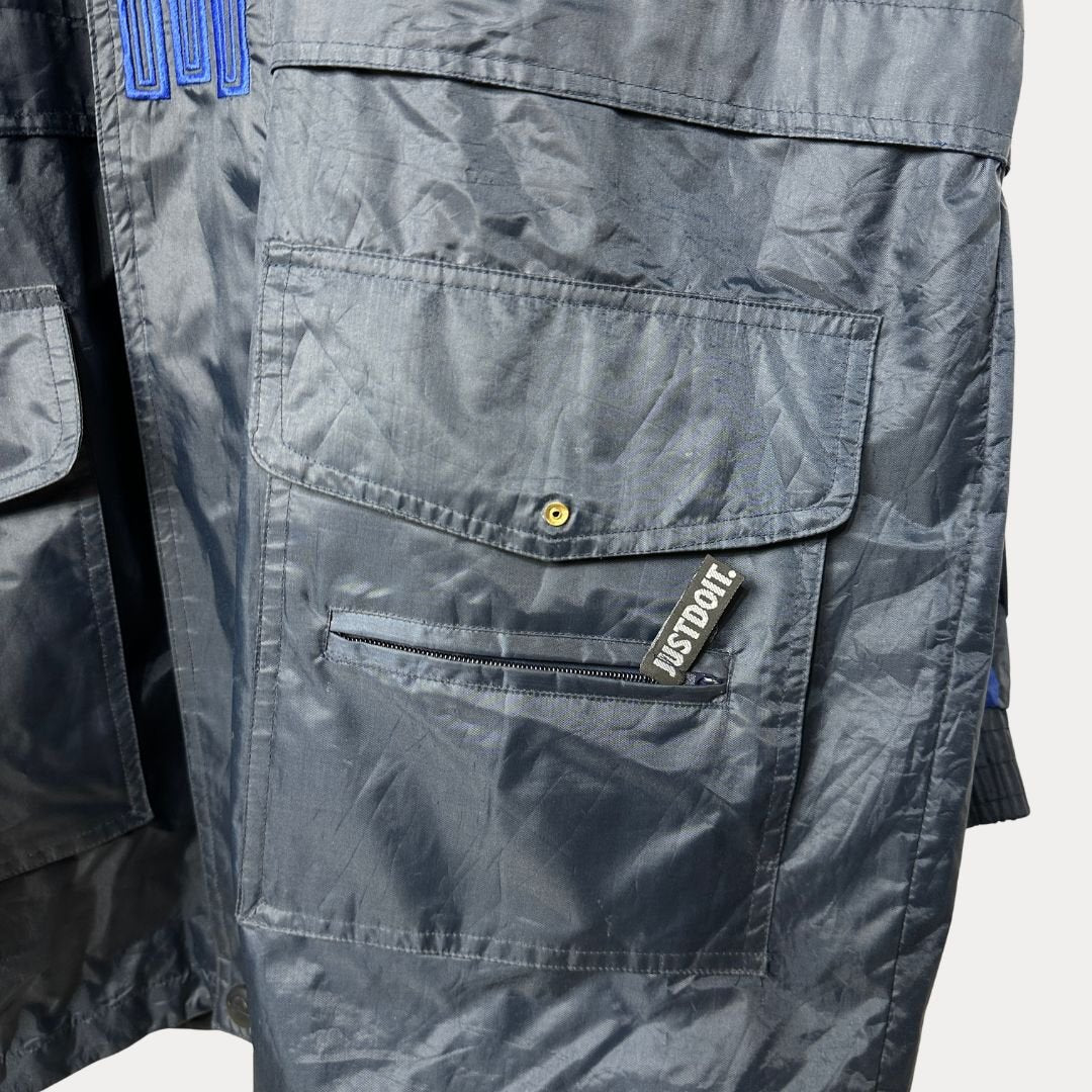 Nike Rain Jacket XL - Funkify