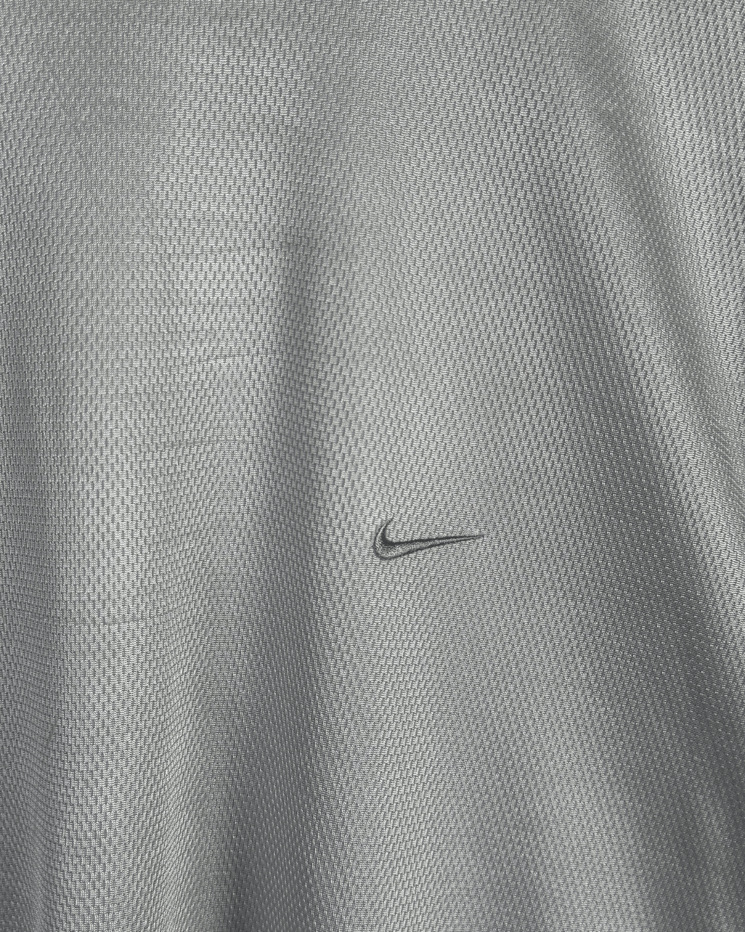 Nike T-shirt - Large - Funkify