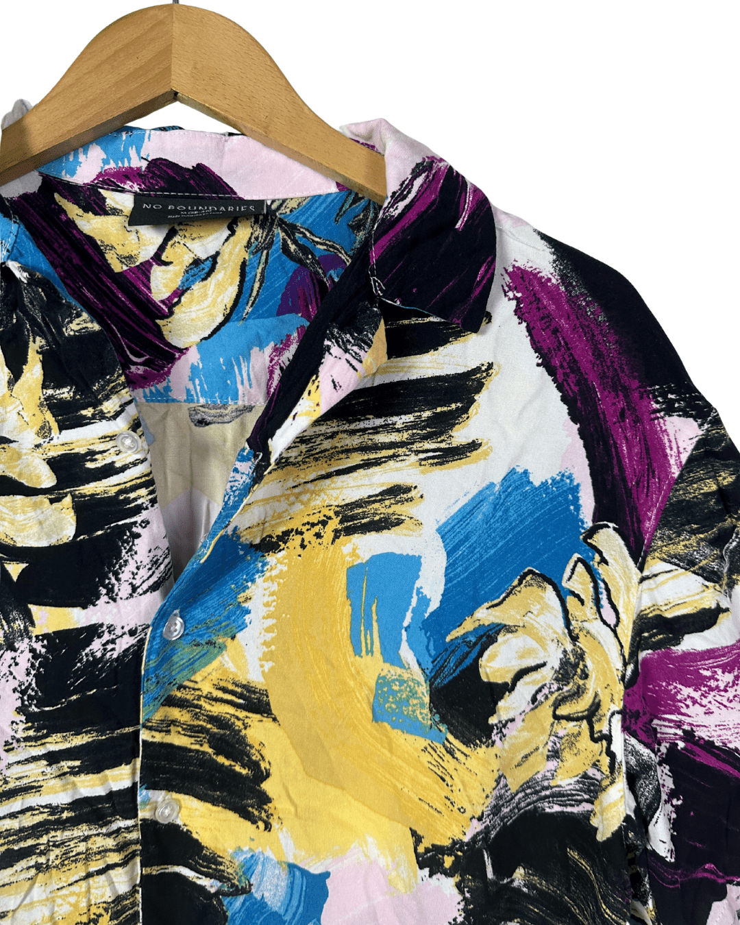 No Boundaries Shirt Medium - Funkify