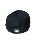 Official MLB New York Yankees Fitted Cap Size 7 1/2 (60 cm) - Funkify
