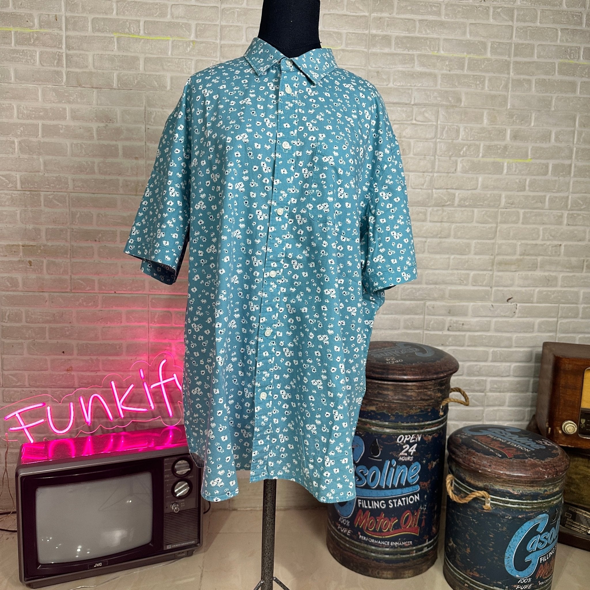 Old Navy Floral Shirt - Funkify