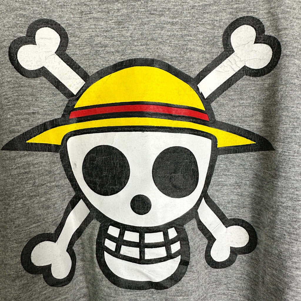 One Piece Graphic T-Shirt Medium - Funkify