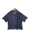 Patterned women's shirt