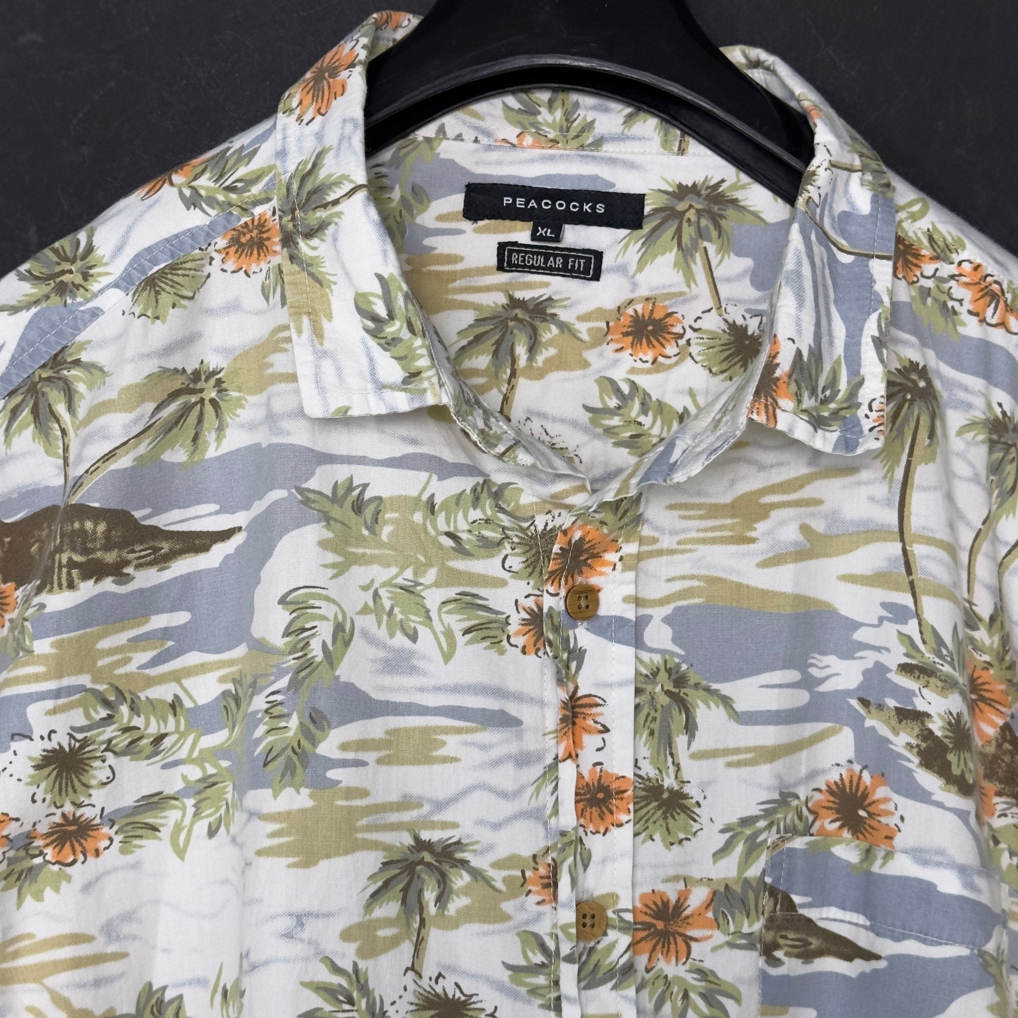 Peacocks Hawaiian Shirt Regular Fit XL - Funkify