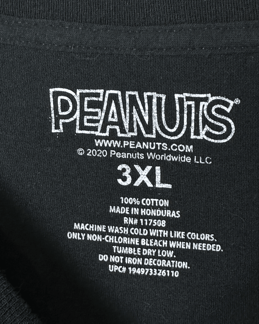 Peanuts Snoopy Graphic T-shirt 3XL - Funkify